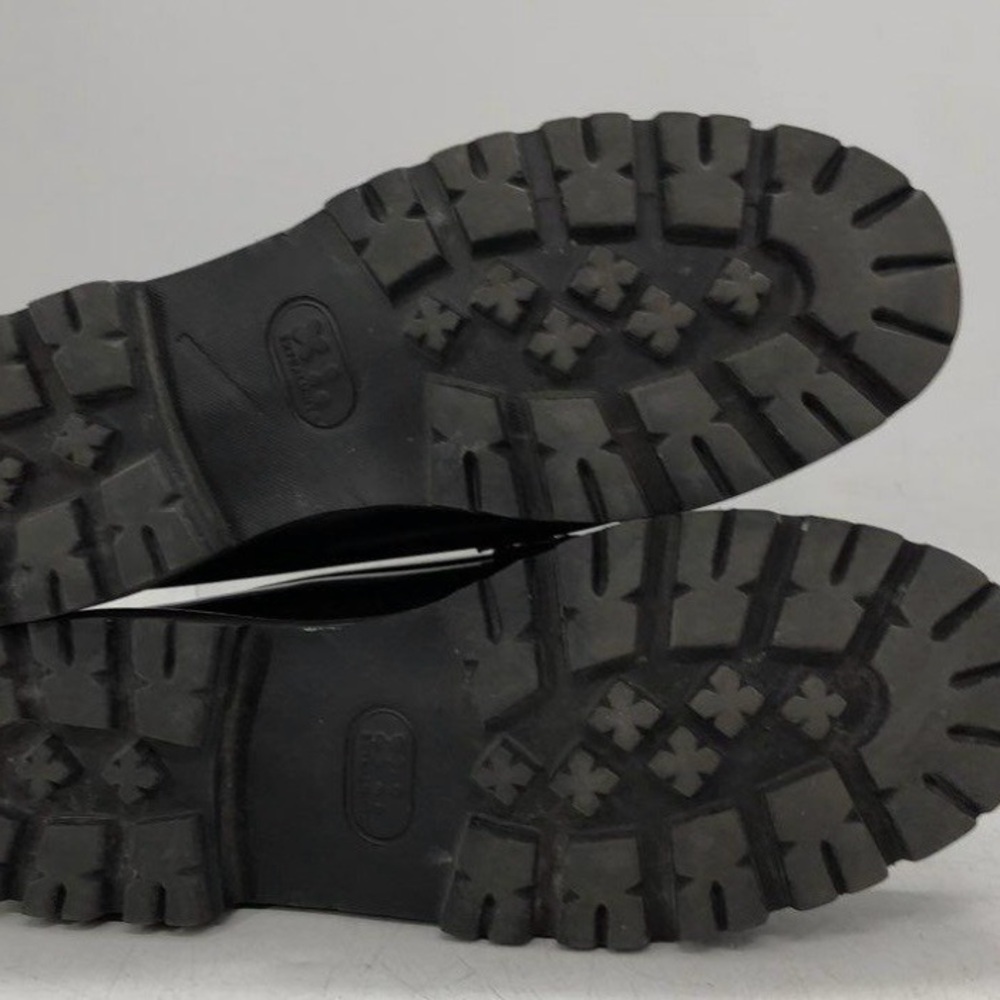 G.H. Bass & Co. Black Leather Fringe Loafers - Picture 6 of 8